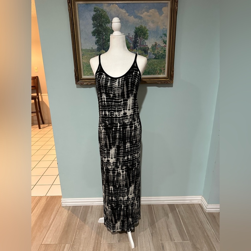 Michael Kors Black and White Dress - Picture 7 of 8
